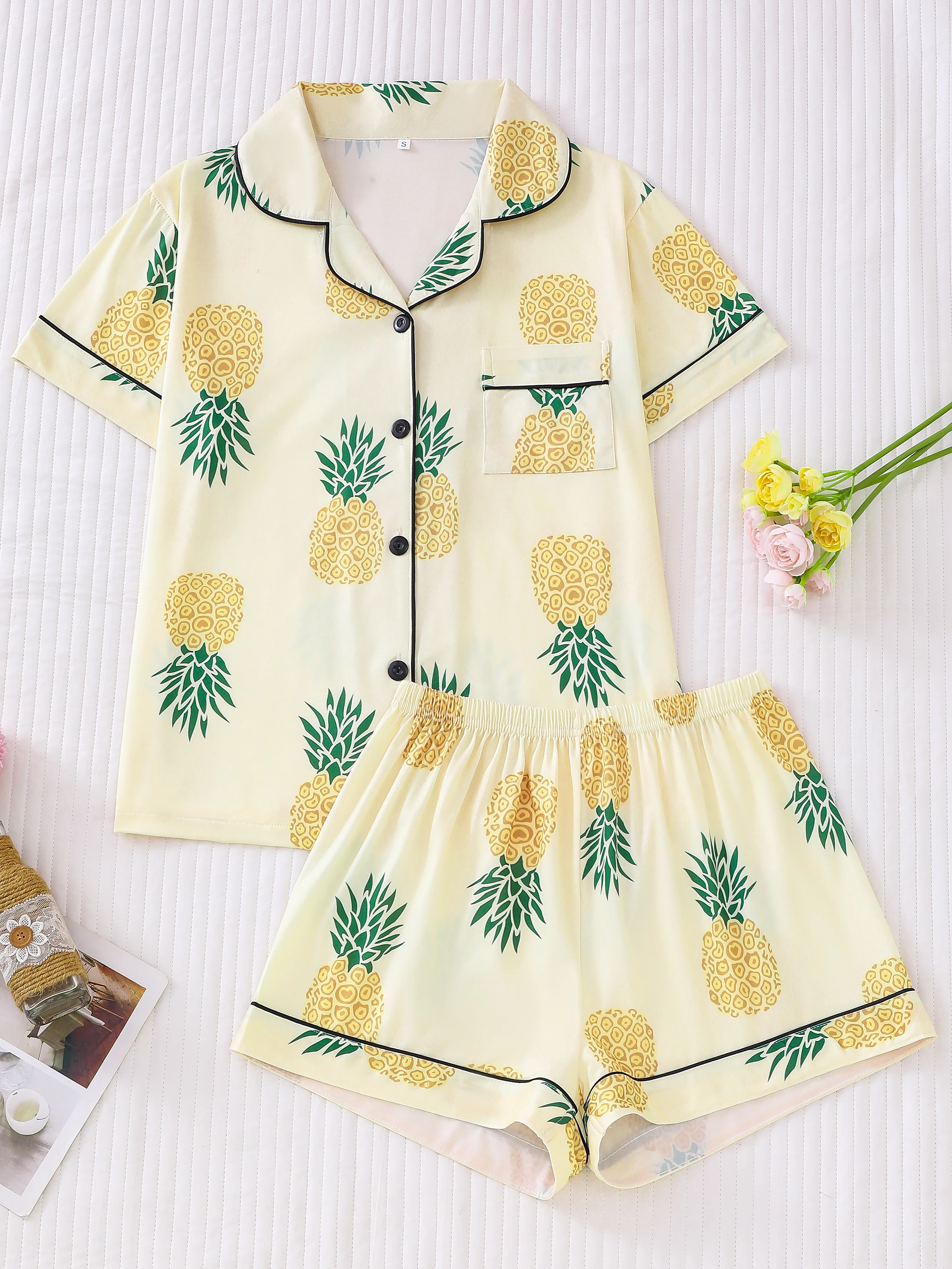 Cute fruit pineapple print pajama set for women short sleeve top with roll-down buttons and loose shorts loungewear for women