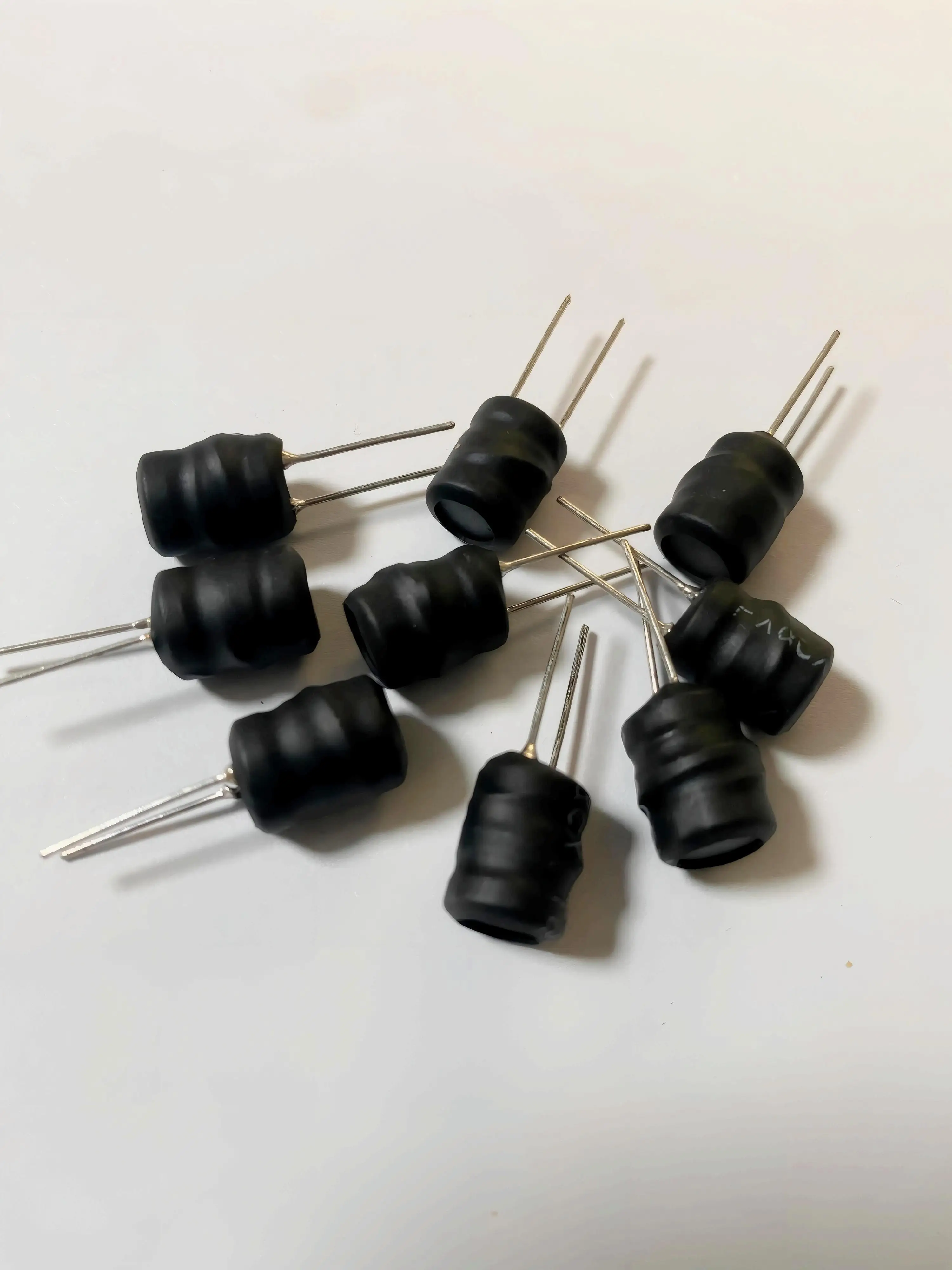 

10PCS Inductors, Power Inductors, Coils, 0810 8X10MM DIP 2.2UH 3.3UH 4.7UH68UH 100UH 150UH 220UH 330UH 470UH 1MH 10MH