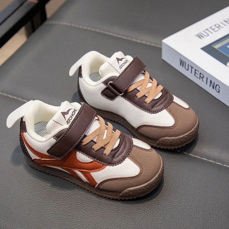 

Spring and autumn new children's casual sports shoes, students' light running Forrest , boys and girls, comfortable and light