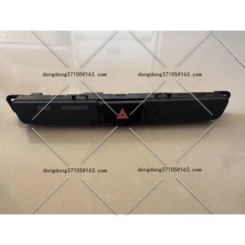 

Двойной переключатель вспышки, переключатель предотвращения столкновений, противоскользящий переключатель, переключатель старт-стоп