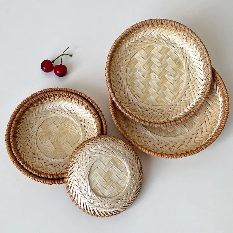 

Bamboo rattan handmade round tea, dried fruit, snacks, Dim sum, bamboo storage basket, Chinese Zen pastry dish, UFO