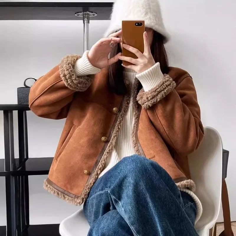 

women's winter short imitation fur integrated jacket Fashion high-end imitation lamb plush jacket