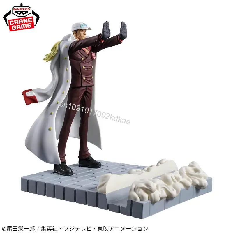 Auf Lager Bandai Original ONE PIECE FIGUR + DAILY LIFE Akainu Sakazuki ca. 12 cm Anime Actionfiguren Modell Spielzeug Weihnachtsgeschenk