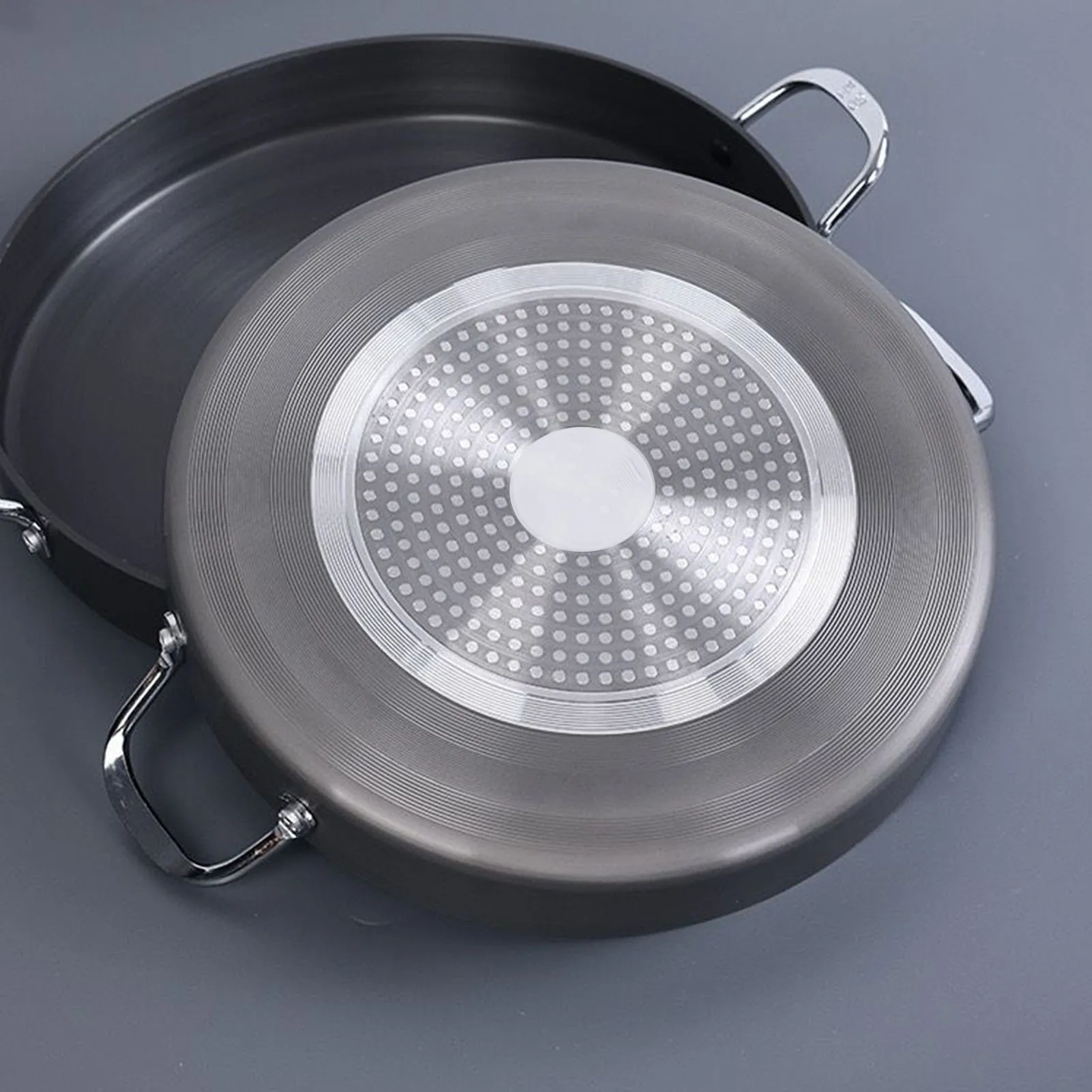 Stovetop Korean BBQ Non Stick Grill Pan, Indoor Induction Aluminum Grill Pan, Barbecue Grill Circular Frying Pan