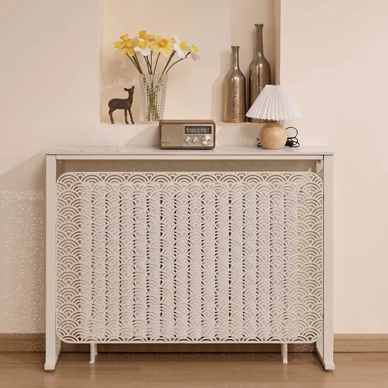 Cream wind rock slab, shelf decoration above the radiator, shield against the wall, long strip entering house, facing the do