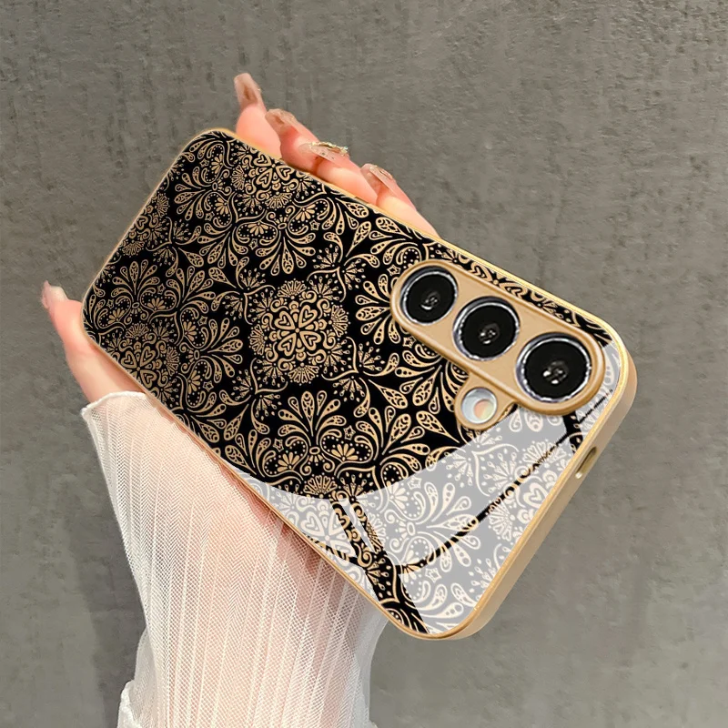 Funda de vidrio con patrón floral negro y dorado para Samsung Galaxy S26 S25 S24 S22 S21 S20 FE/Ultra/Plus, anti caídas 3