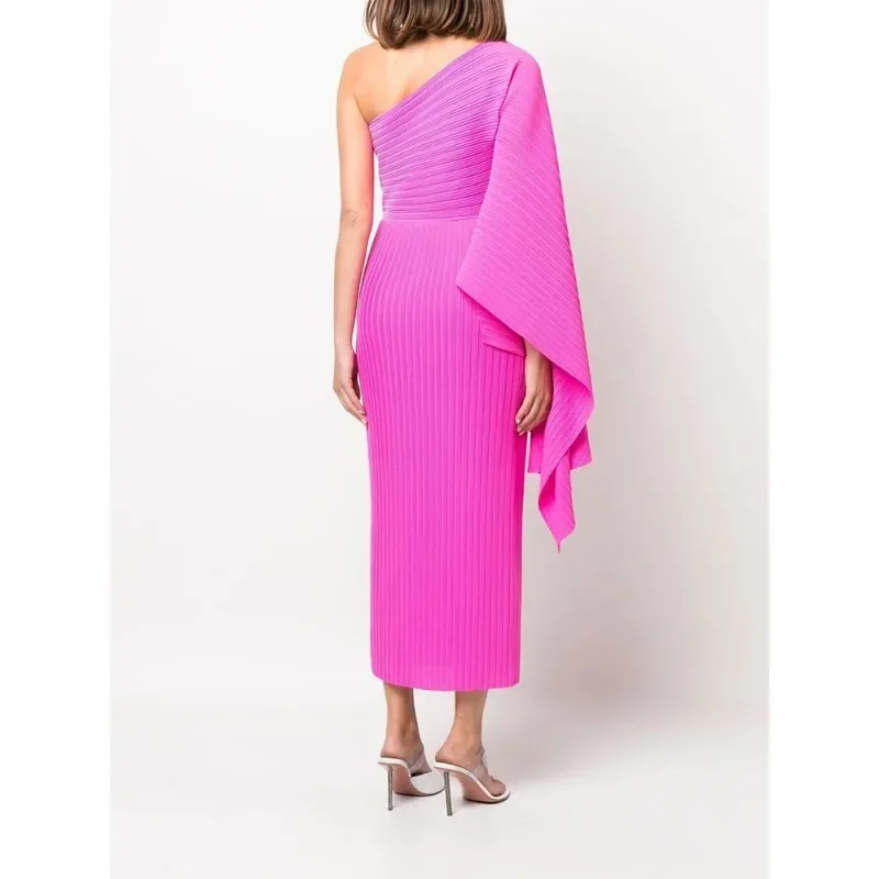 Gghk miyake plissiert eine Schulter fliegende Ärmel Design Ballkleid Mode lose große Größe Spleißen elegante Frauen lange Kleider