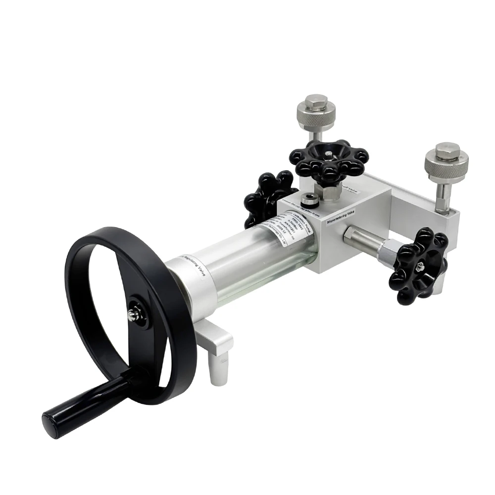 Hydraulic Portable Calibration Pressure Comparator Pump Pressure Calibrator 700Bar