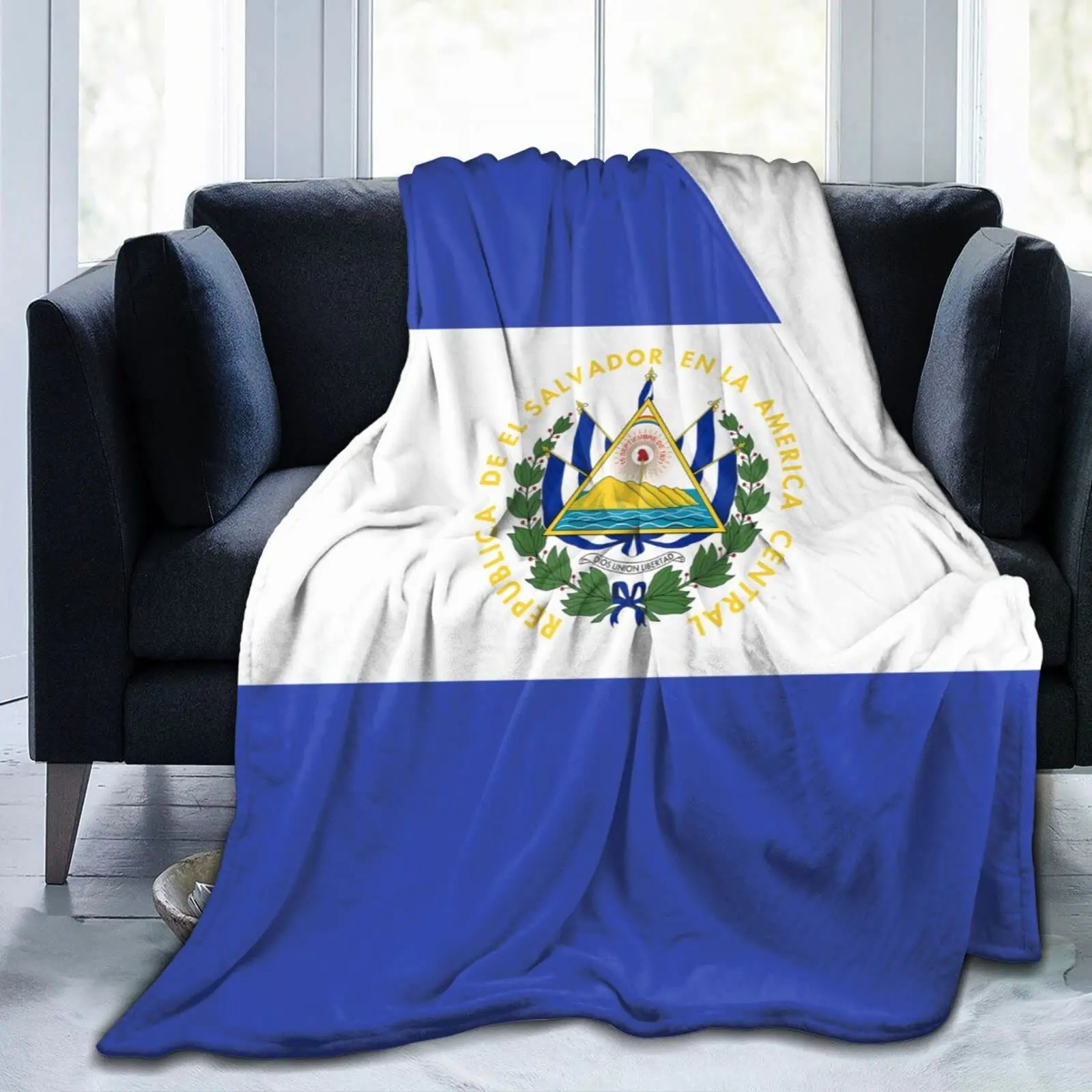 El Salvador Flag Blanket,Blue Sherpa Throw Blanket,Premium Office Sofa Flannel Blankets,Noon Break Blankets Durable Lap Blanket