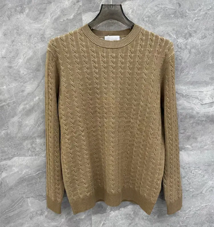 

Customized Europe and America New men's clothing for winter 2025 Long sleeves Round-neck pretzel Fashionable knitted sweater