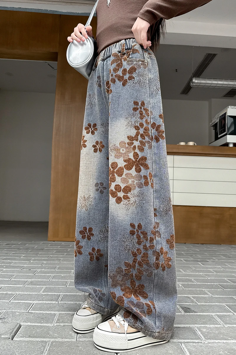 Mädchen-Jeans Frühling Herbst 2026 Braune Jacquard-Jeans mit weitem Bein, hoher Taille und elastischem Bund, lässige, bequeme Kinderhose – Detail 8