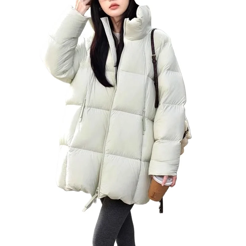 Piumino di media lunghezza da donna 2025 Cappotto invernale con cappuccio oversize ispessito stile pane sciolto Capispalla caldo per pendolari Versatile