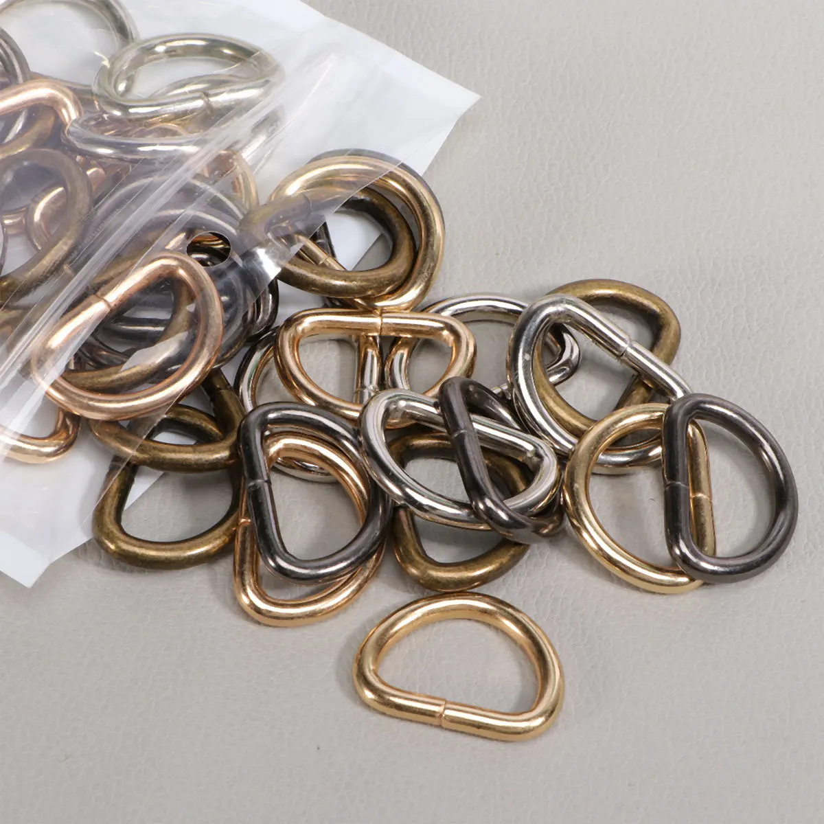 

40Pcs 2cm Metal D Ring Buckle for Luggage Clothes Backpack Durable Easy Install Long Service Life Mixed Color D Ring