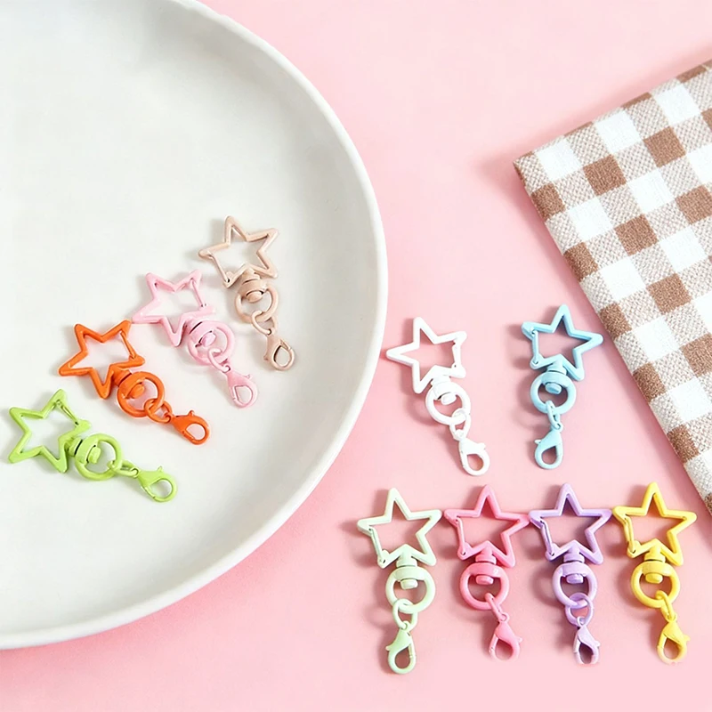 10 Stück Metall-Schlüsselanhänger in Form eines bunten fünfzackigen Sterns mit Karabinerhaken für DIY-Bastelarbeiten, Schmuckherstellung und Schlüsselanhänger-Zubehör – Detail 1