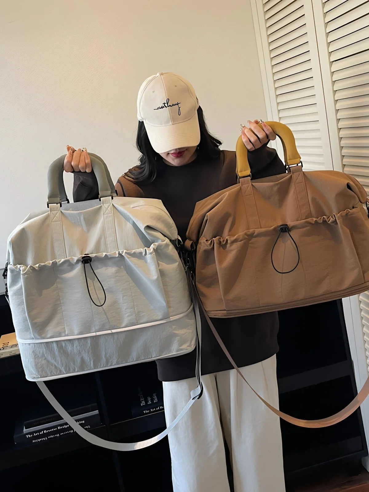 lightweight-travel-bag-fashionable-leisure-oxford-cloth-large-capacity-fitness-bag-separate-wet-and-dry-for-pregnancy-and-lug