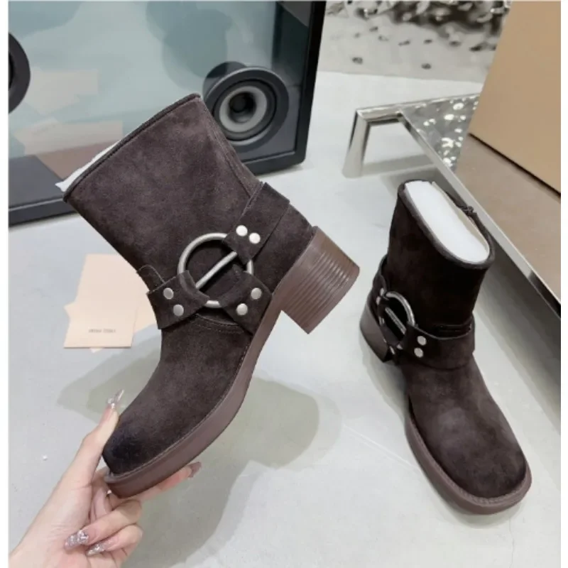 2024 Autumn and Winter Cowhide New High-end Suede Boots Motorcycle Trendy Fashion Women Casual Shoes Brown Black