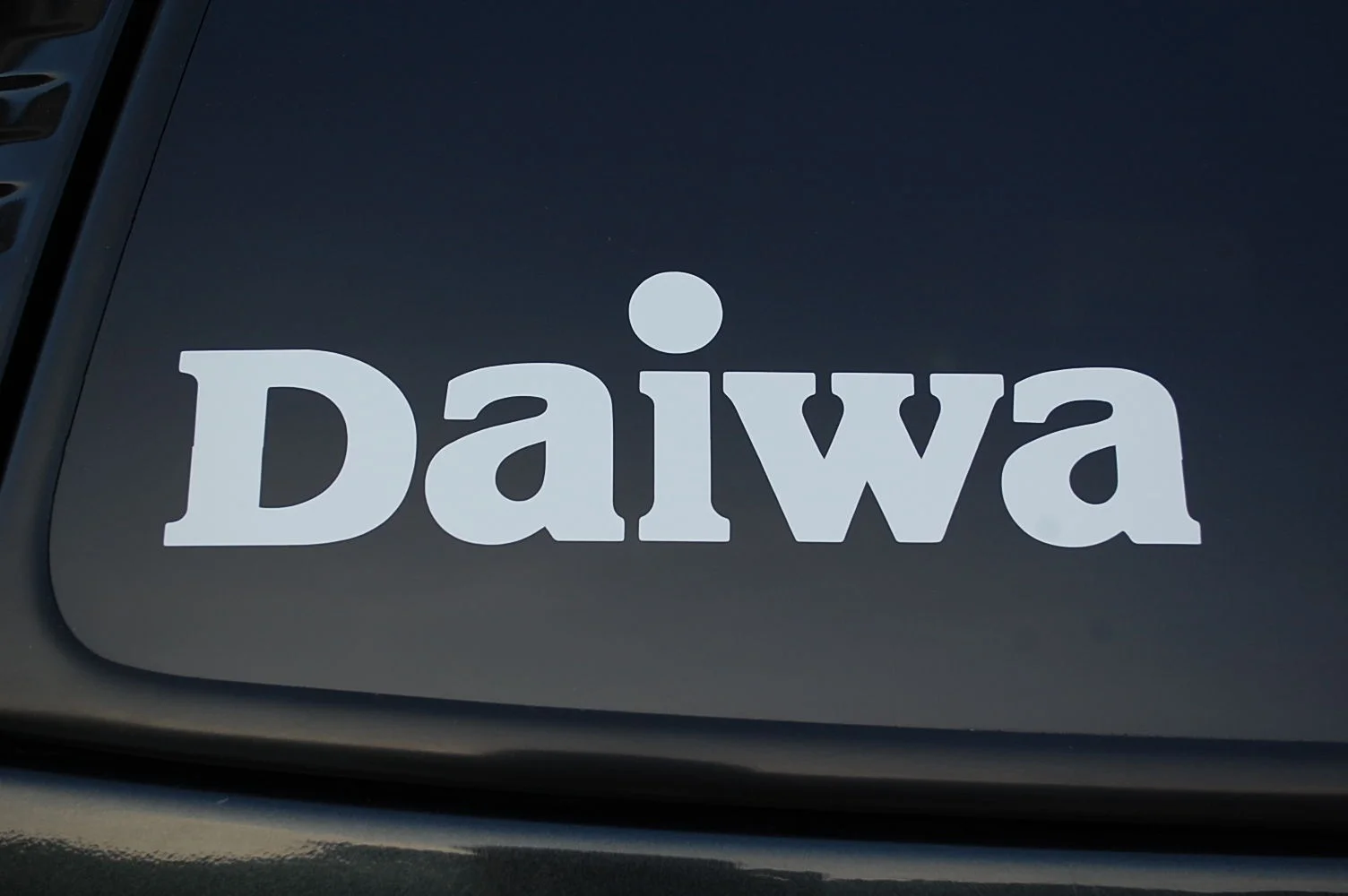 For Daiwa Fishing Rods And Reels Vinyl Sticker Decal (V215) Choose Size!! Fish Boat Car Styling