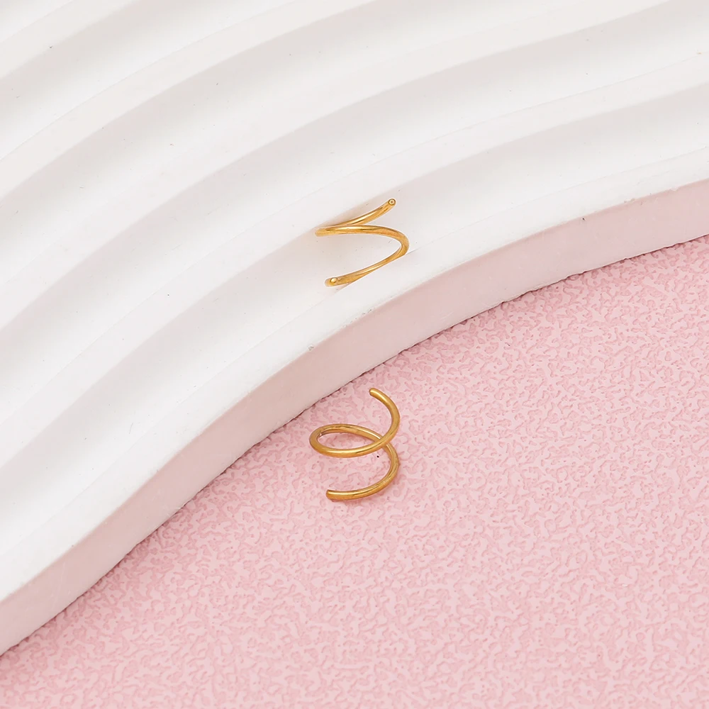 Joolim Jewelry High Quality PVD Wholesale Tarnish Free Simple Dainty Linellae Spiral Hoop Stainless Steel Earring for Women