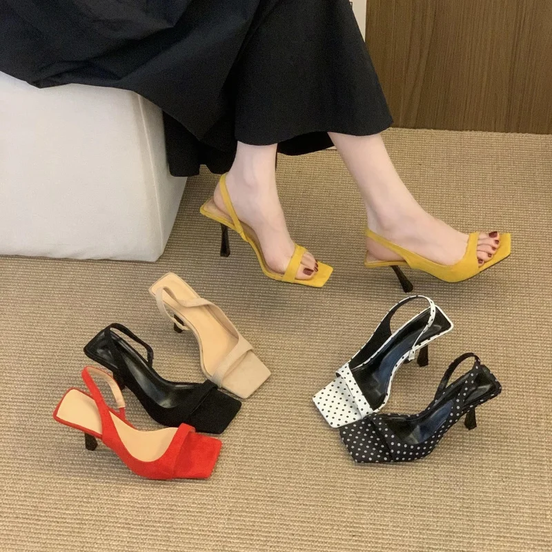 

Летние новые французские сандалии, римские туфли в стиле ретро и элегантного стиля, туфли на высоком каблуке с одним ремешком и платьями