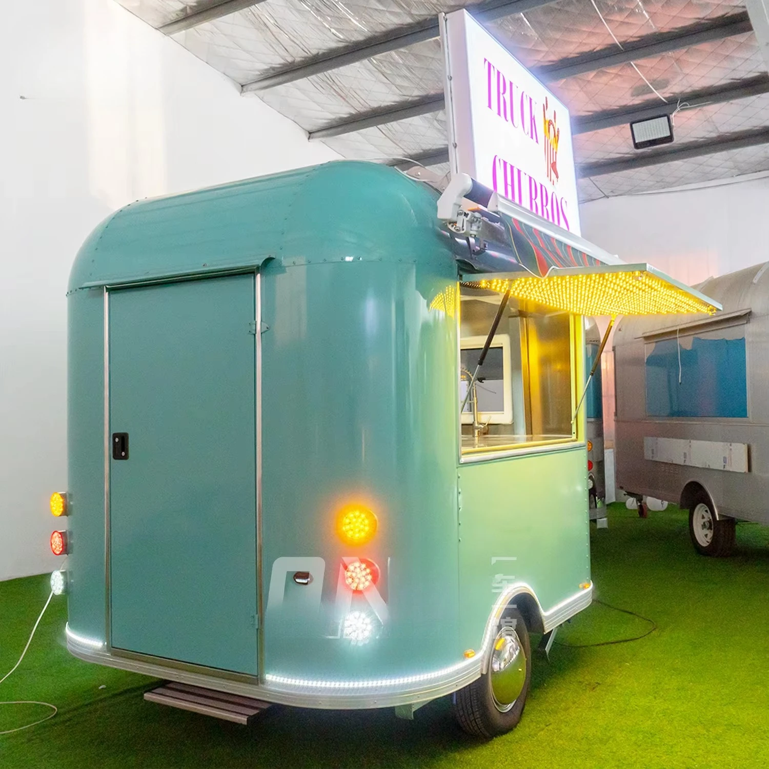 Fully Equipped  Food Van Trail - огляд і ціна Mobile Coffee Van Equipment