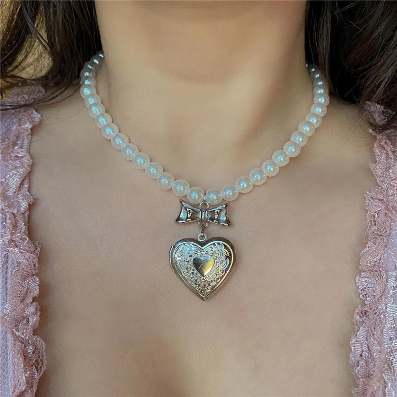 Kpop Goth Harajuku Aesthetic Bow Heart Pendant Pearl Necklace For Women Egirl Y2k 2000s EMO Vintage Punk Jewelry Accessories