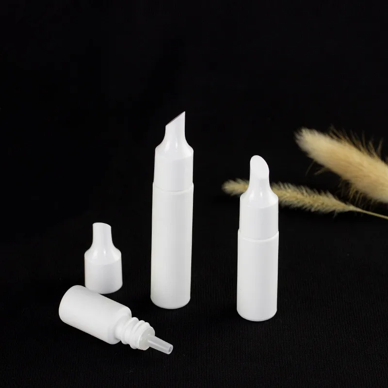 

30pcs/lot 5ml 10ml 15ml Soft makeup Tattoo Color Squeeze bottle Eyebrow Tattoo small bottle skin care lotion bottle sample trial