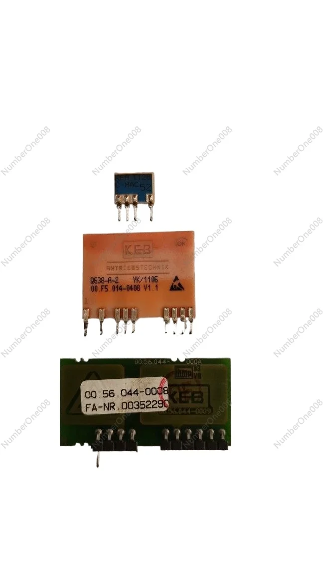 

Промышленные электрические соединители и компоненты, набор различных электронных компонентов