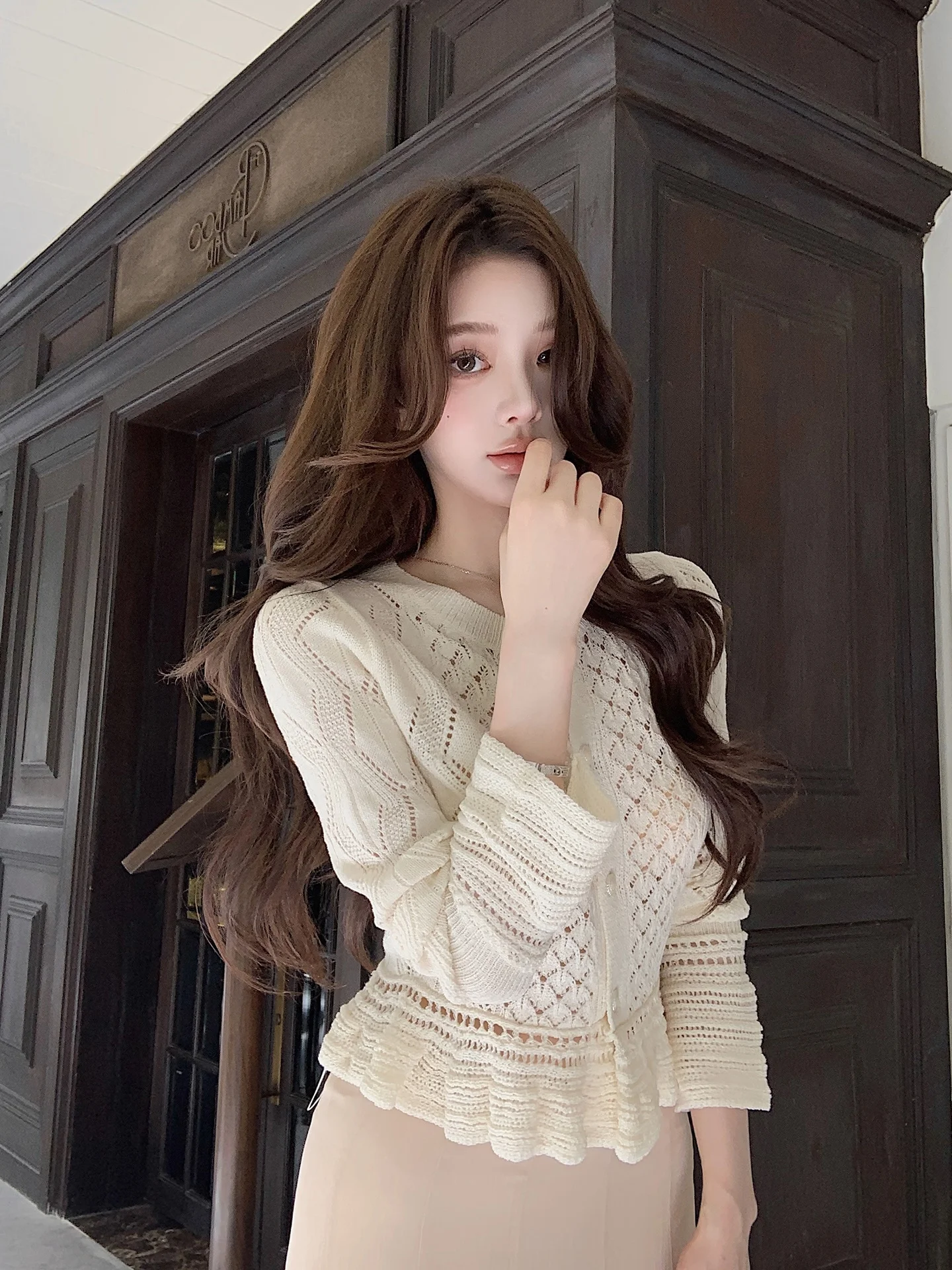 

Qiu Rou Yao Gentle Wind Knitted Hollow out Lace Woolen Open Cardigan Women's Daily Wear Long Sve Button up Sweater