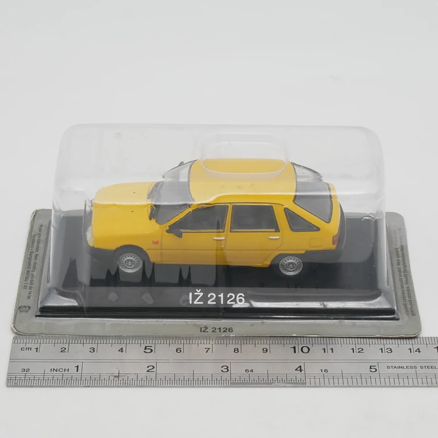 Ixo 1:43 IZ 2126 Diecast Car Model Metal Toy Vehicle Alloy Collection Gifts