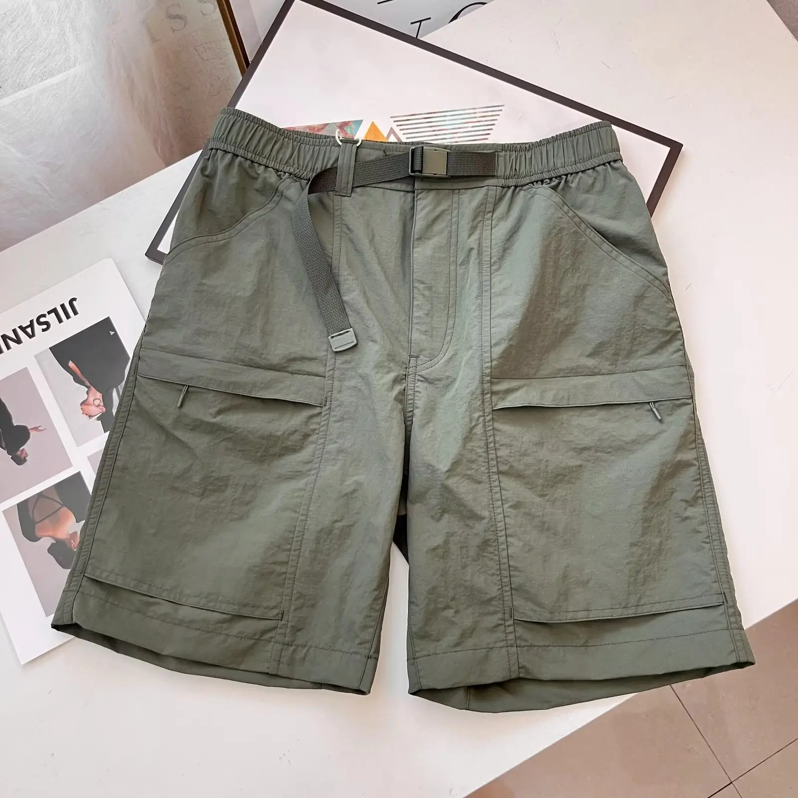 Men's Shorts Water-Resistant Nylon Casual Straight Leg Shorts for Men and Women New Style Comfortable Lightweight Cargo Pants