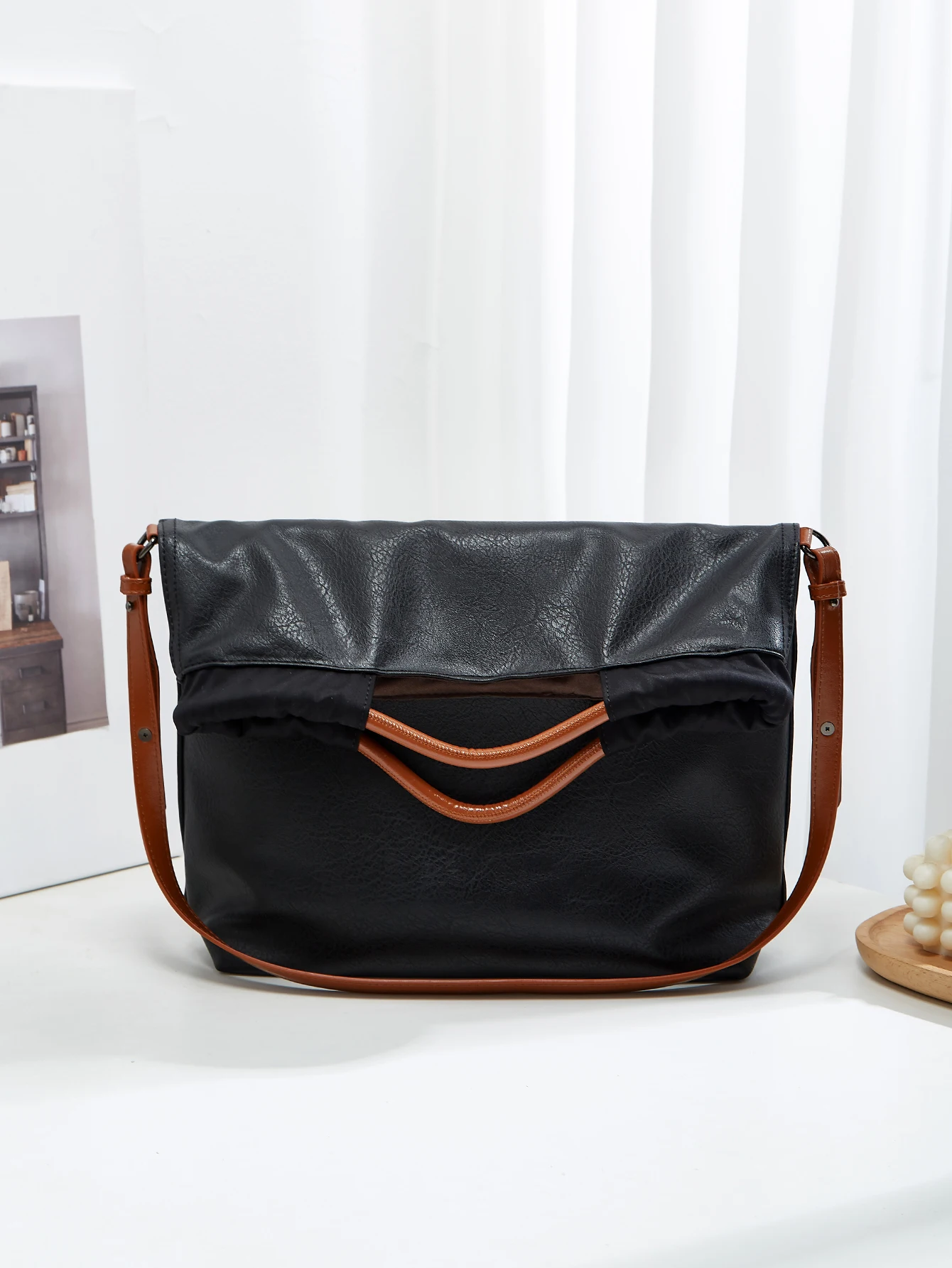 

Large-Capacity Vintage New Style Minimalist Versatile Fashionable Women's Shoulder, Crossbody & Handheld Tote Bag