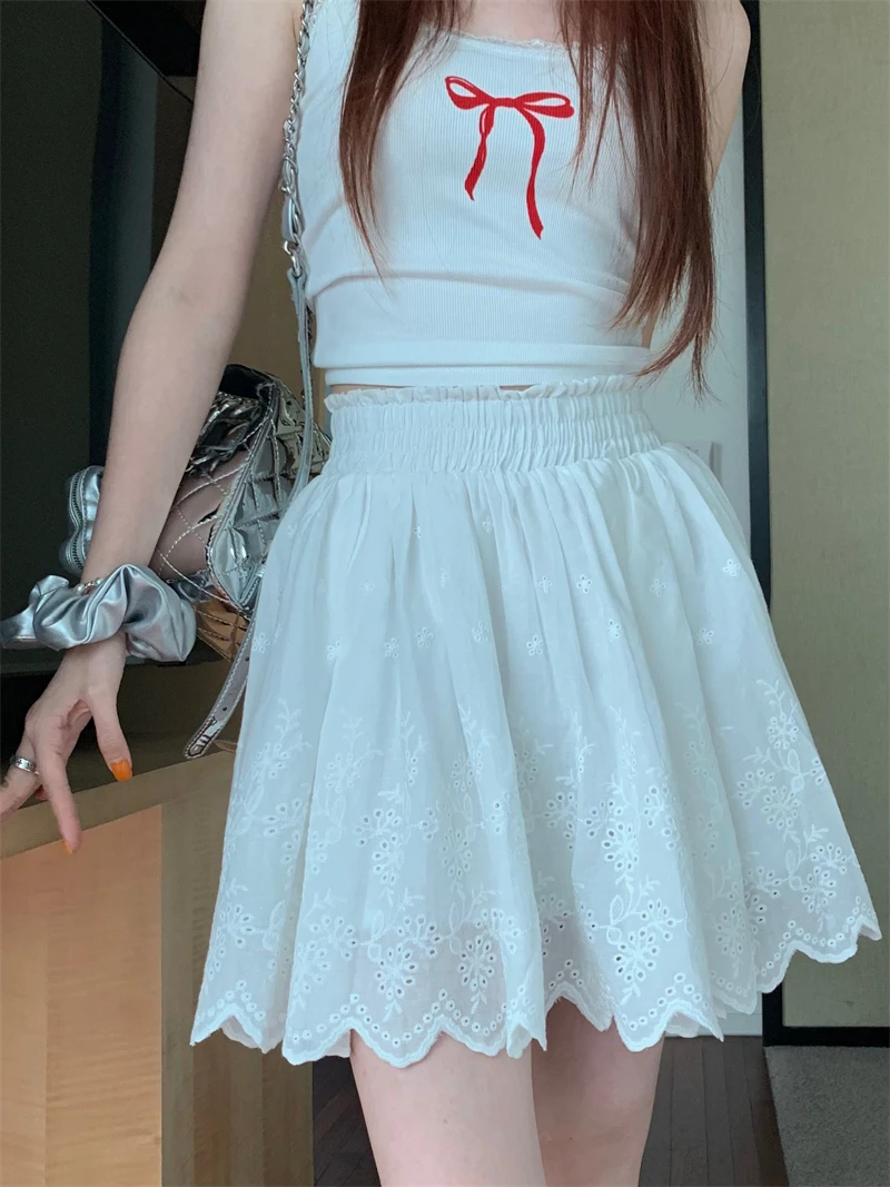 

Benuynffy Solid Color Embroidered Jacquard Skirt For Women Summer 2024 White Lace High Elastic Waist Scallop Trim Short Skirts