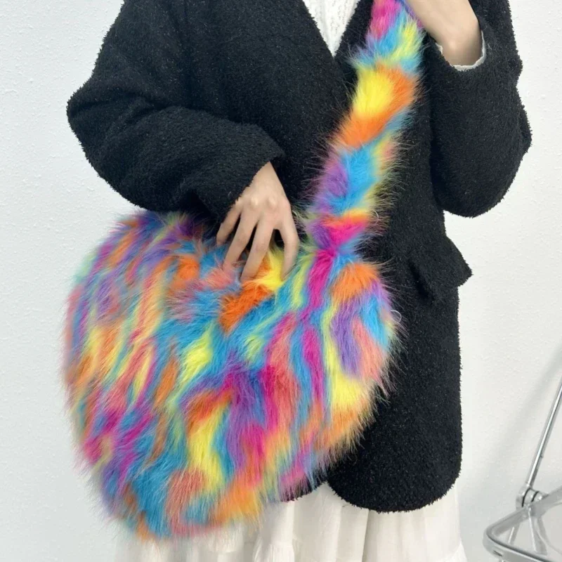 Winter Faux Fur Bag for Women 2024 Fashion Heart Shape Artificial Fox Hair Crossbody Bag Zebra Pattern Soft  Fluffy Shoulder Bag