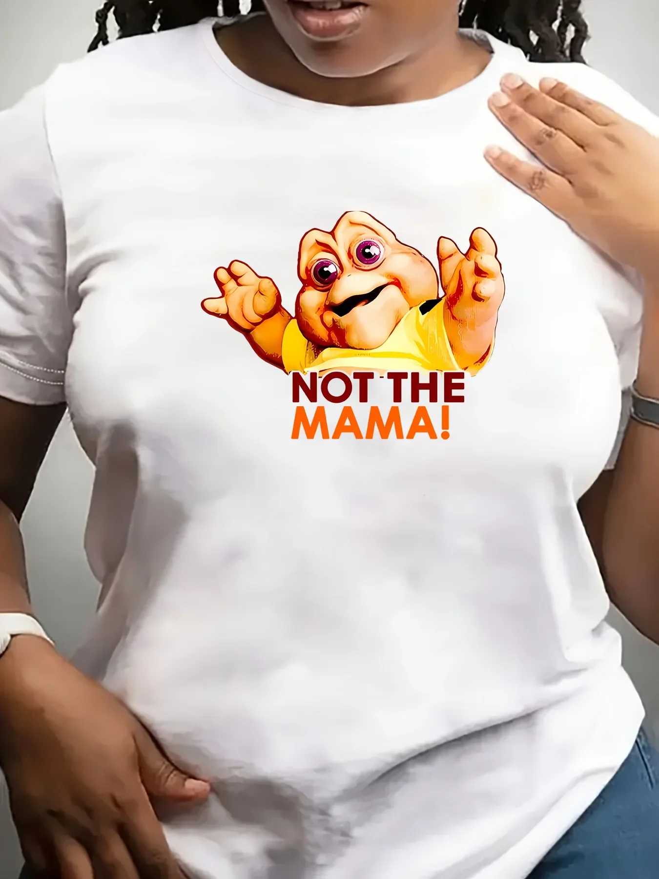 Camiseta de manga corta blanca de talla grande para mujer dinosaurios NO LA MAMA! EstampadoTV - Inspirado y divertido