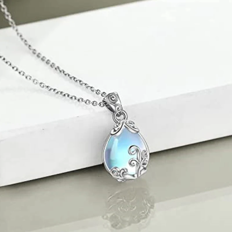 Huitan Aesthetic Flower Pear Simulated Opal Stone Pendant Necklace for Women Unique Wedding Accessories Newly Designed Jewelry