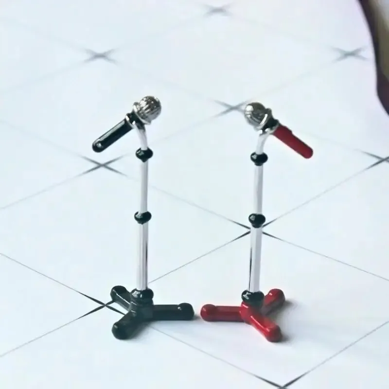 1Pc 1/12 Scale Mini Alloy Microphone with Stand Simulation Musical Instrument Dollhouse Decor Craft Findings