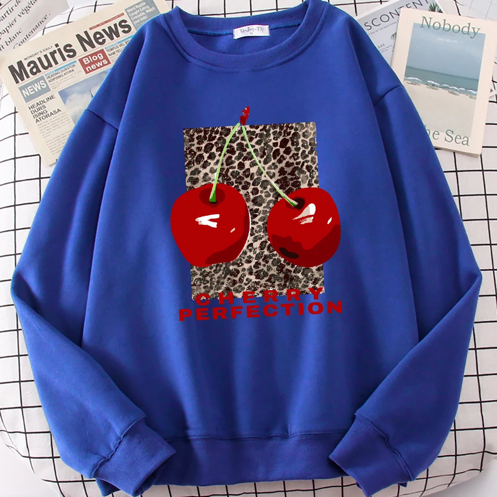 Fashion Leopard And Cherry Perfection Pattern Pullover Women Soft Hip Hop Sweatshirt Vintage Crewneck Sportswear Fleece Clothing