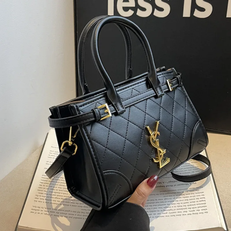 

Curated Top Handle Crossbody Bag, Chic Solid Color Purse, Y2K Inspired Minimalist Bag, Trending Must-Have Women's Accessory