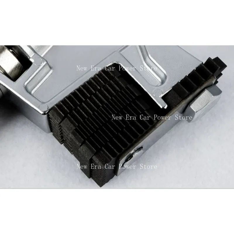 

Universal Outside Thread Chaser Replace External Thread Repair Tool Use for 1-1/4” to 5” OD