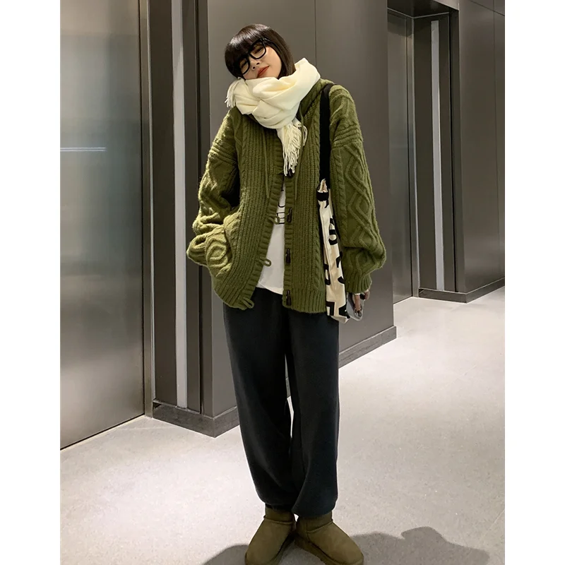 Women Green Cardigan Sweater Outerwear Horn Buckle Korean Fashion Leisure Lazy Wind Winter Knitting Thicken Warm Loose Coat