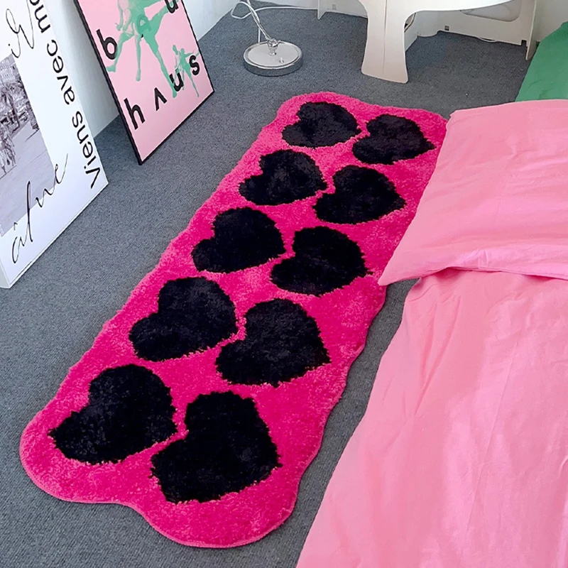 

Tufting Long Pink Rug Heart Shape Carpet Living Area Bedroom Floor Anti Slip Pad Baby Kids Room Home Nursery Decor 50X140CM