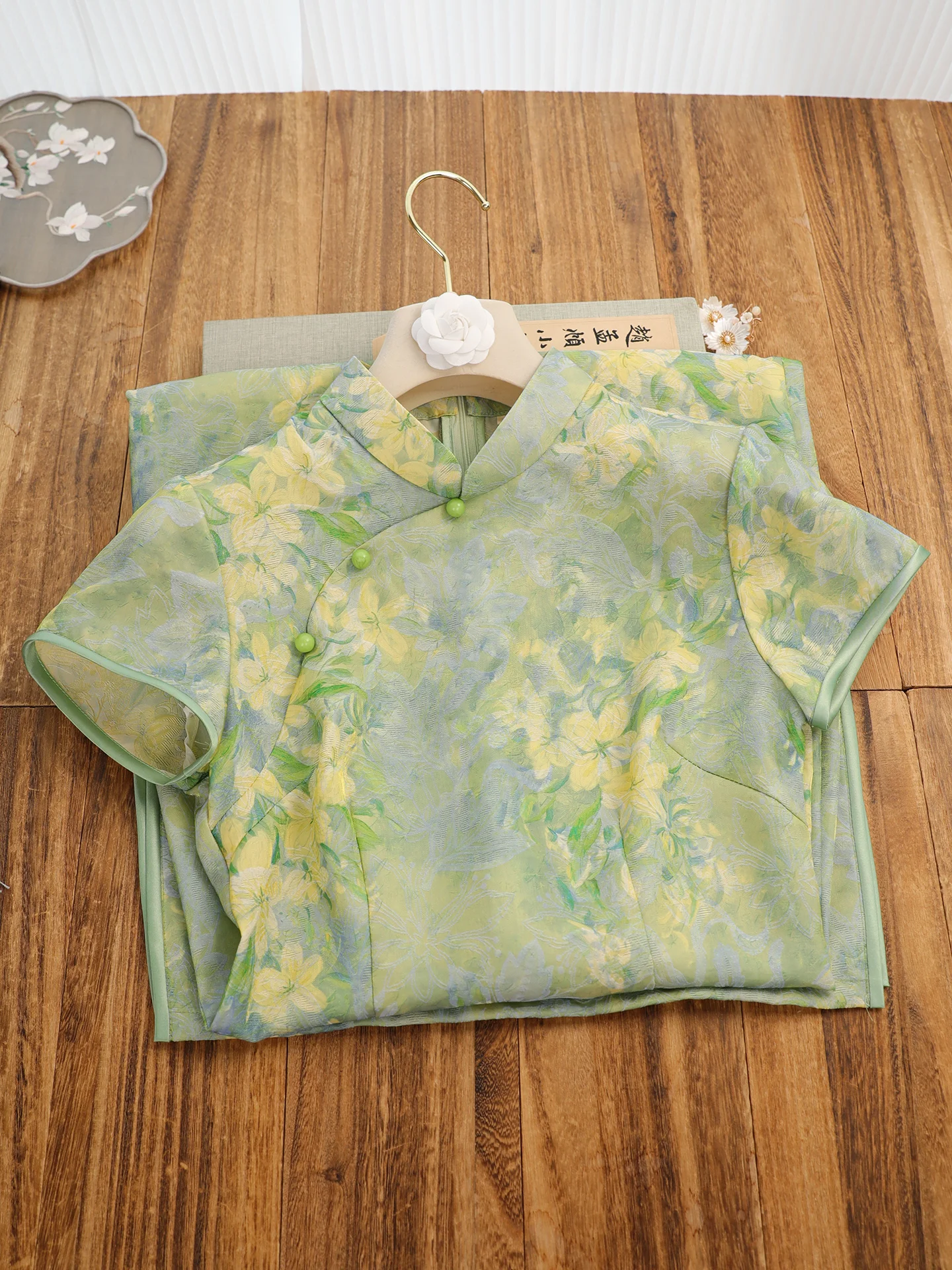 Elegant Short Sleeve Green Qipao Young Style Women's Daily Wear Improved Version Autumn New Arrival Charming Fish Tailored Dress