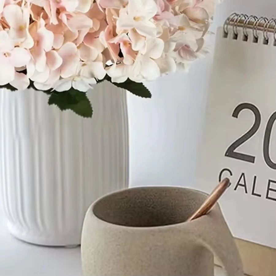 

5Pcs Silk Artificial Flowers High Quality Hydrangeas Wedding Bridal Bouquet Home Living Room Decor Garden Archway Birthday Gifts