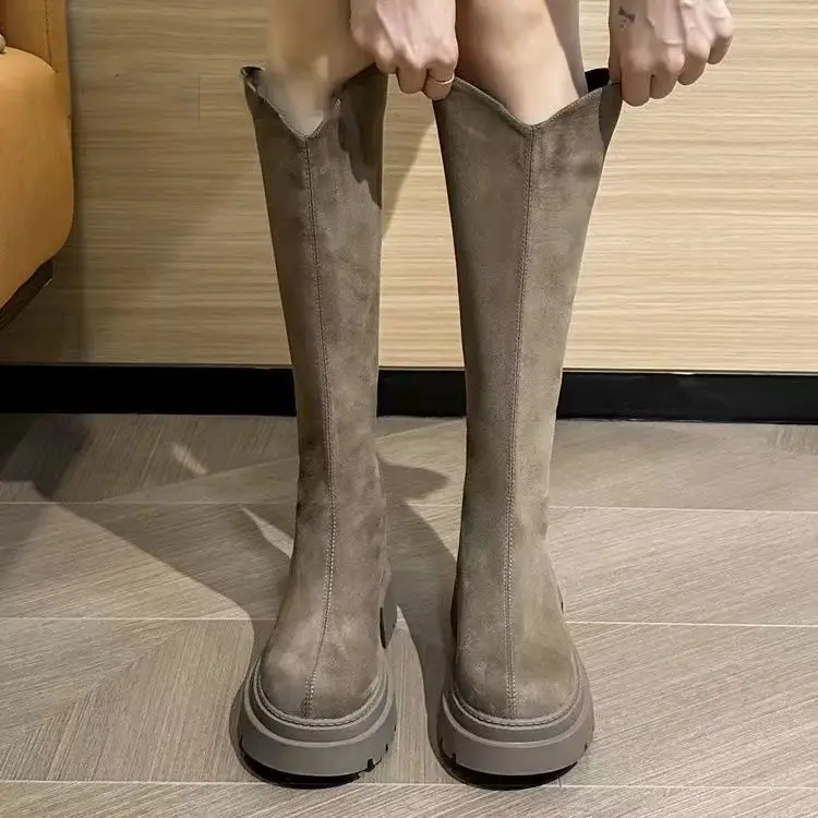 High-Top Women's Knight Boots 2026 New round Toe Thick Bottom Heightening V-Notch Knee-High Brown Long Boots