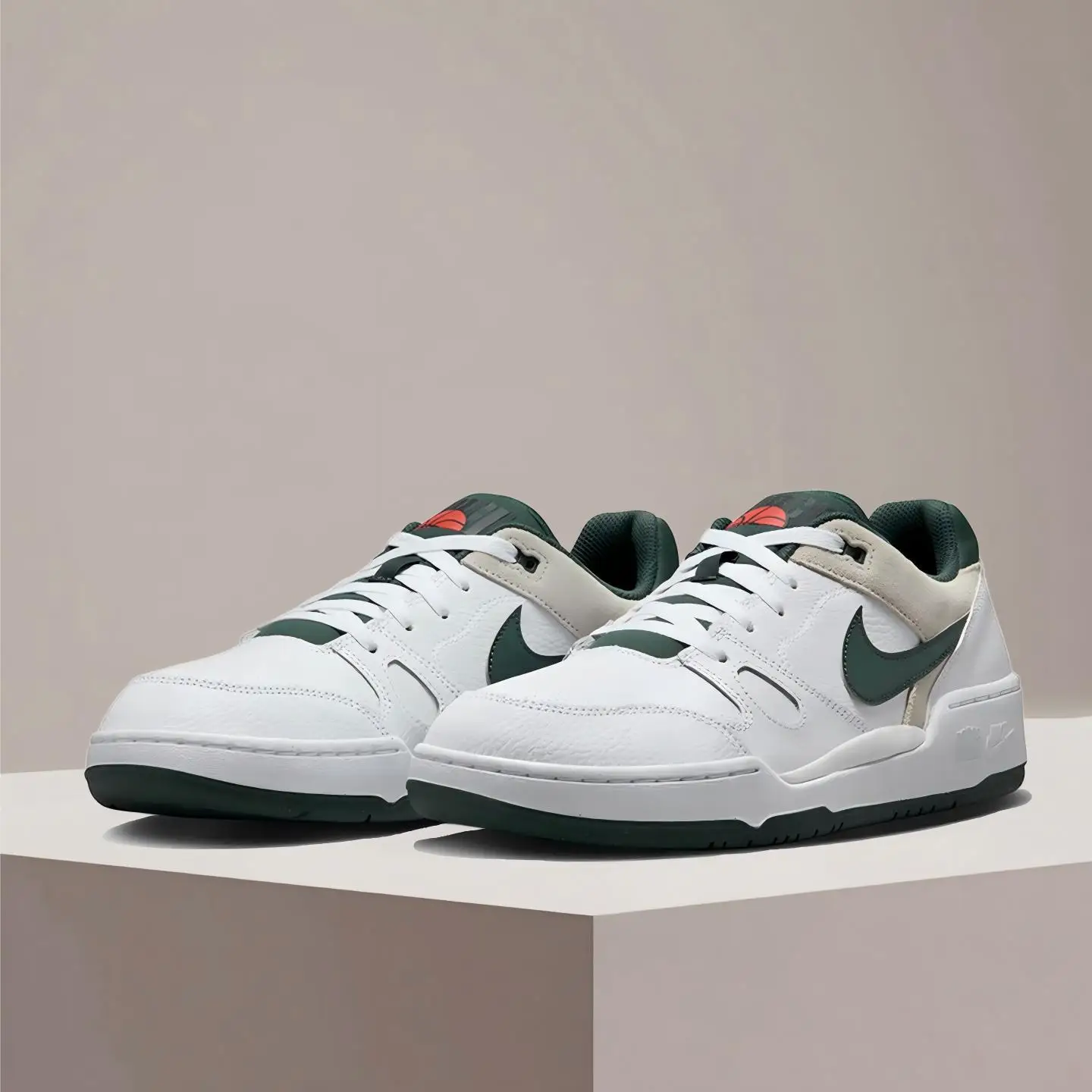 

Модные, удобные, нескользящие, прочные низкие кеды Nike Zoom Vapor для скейтбординга, белые/черные HF1739-100