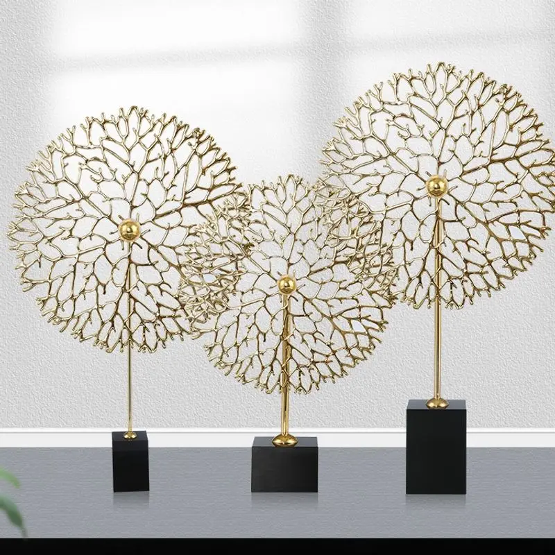 

Hot Selling Light Luxury Metal Electroplating Snowflake Coral Interior Crafts Desktop Art Ornament