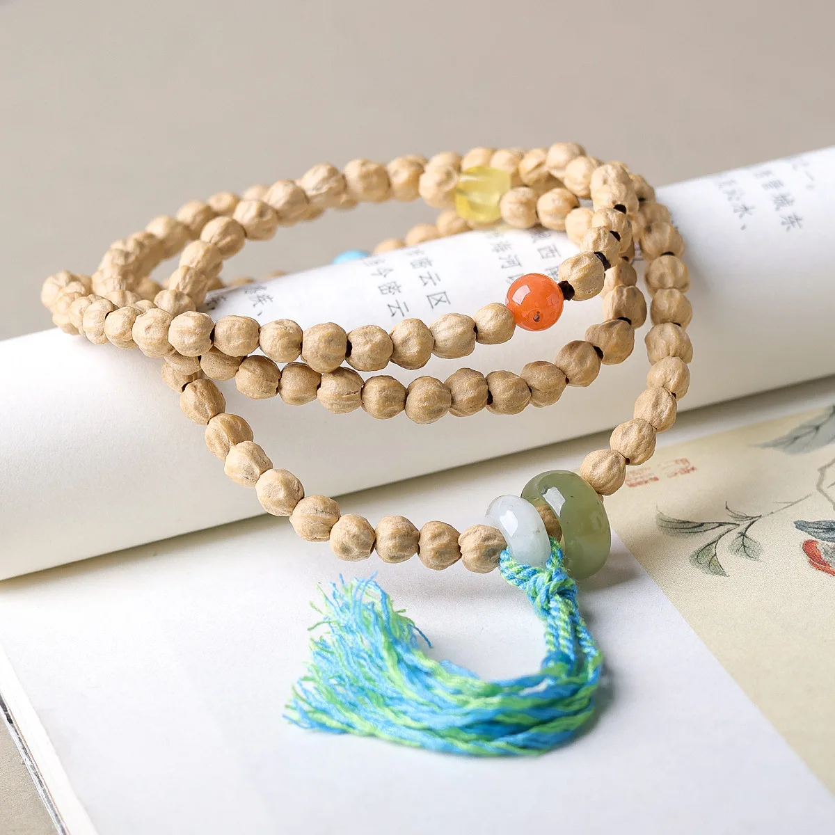 Hundred-fragrant seed natural Hotan Jade multi-loop bracelet, a new Chinese style hand jewelry for cultural relics and arts