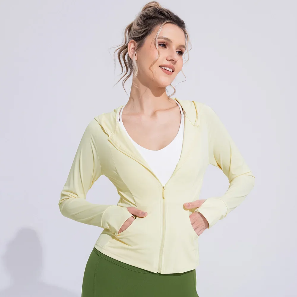 

New Women's Slim Fit UV Protection Ice Silk Outdoor Breathable Sunscreen Coat Breathable Sun Protection Hoodie Long Sleeve Women