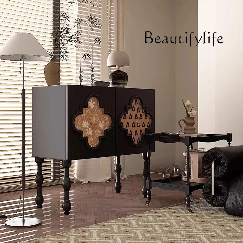 

American medieval painted cabinet, storage cabinet, household living room against the wall, retro solid wood storage cabinet