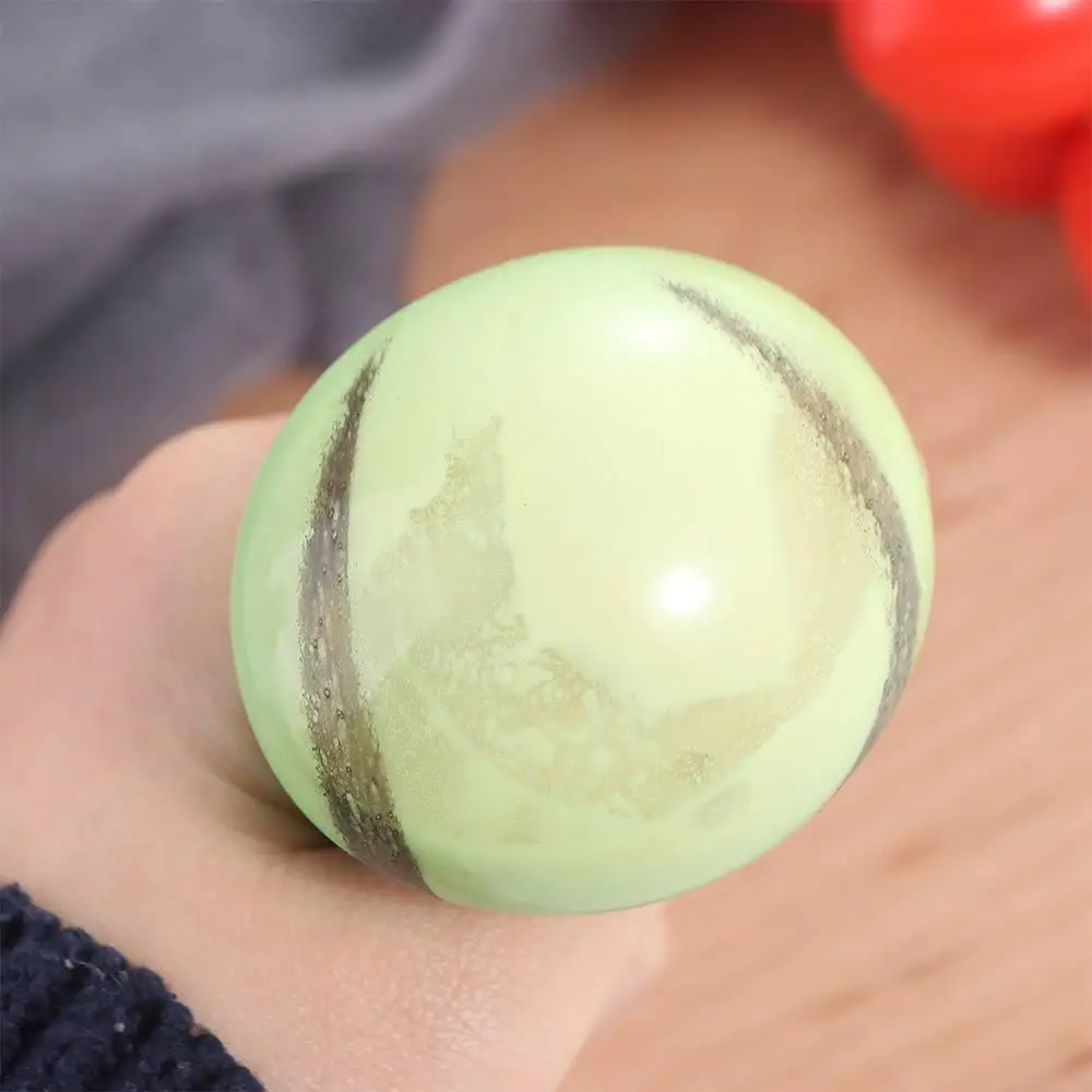 Giocattoli Sensoriali, Palla Antistress a Forma di Anguria, Mini Anguria Giocattolo, Scherzo con Rapido Rimbalzo e Cambio Colore, Regalo per Adulti